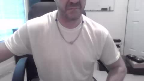 Snapshot of naughtybutnice6_9 chatting on April 15, 11:39 am naughtybutnice6_9 online show from April 15, 11:39 am