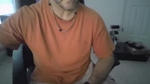 Snapshot of naughtybutnice6_9 chatting on April 19, 5:01 pm naughtybutnice6_9 online show from April 19, 5:01 pm