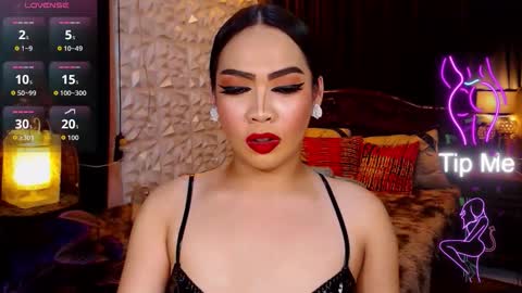 naughtyfridah online show from April 23, 7:05 pm