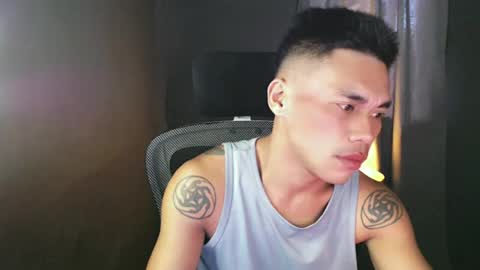 Snapshot of naughtyfuck_boy chatting on July 3, 10:16 pm naughtyfuck_boy online show from July 3, 10:16 pm