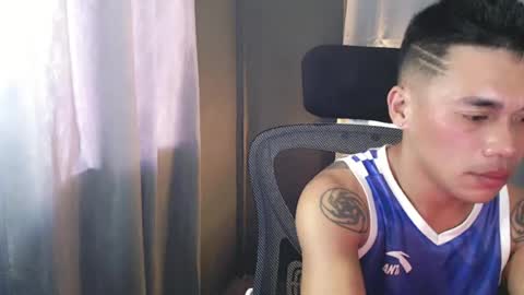 Snapshot of naughtyfuck_boy chatting on August 5, 1:52 am naughtyfuck_boy online show from August 5, 1:52 am