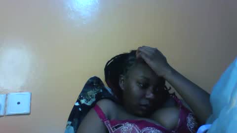 Shee online show from November 14, 12:53 am