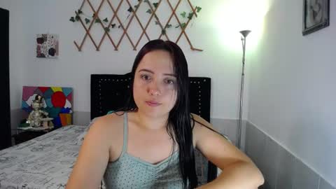 Snapshot of naughtygirl_mmm chatting on June 26, 8:30 am Valeria online show from June 26, 8:30 am