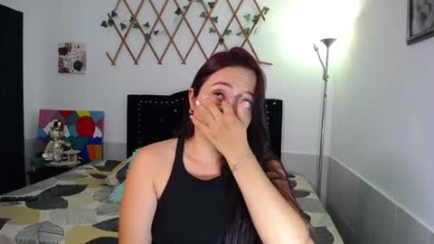 Snapshot of naughtygirl_mmm chatting on July 2, 7:53 pm Valeria online show from July 2, 7:53 pm