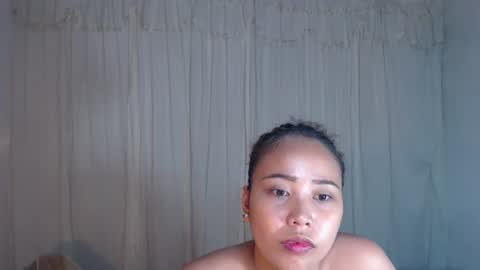 Snapshot of naughtyhotsexyjean chatting on June 20, 11:24 am miss jean online show from June 20, 11:24 am