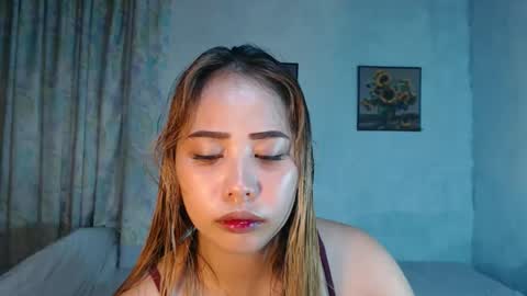 Snapshot of naughtyhotsexyjean chatting on July 3, 10:21 am miss jean online show from July 3, 10:21 am