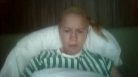 naughtyjennyblondeuk online show from April 13, 6:35 pm