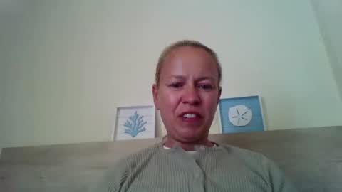 naughtyjennyblondeuk online show from April 30, 5:08 pm