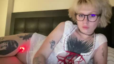 Snapshot of naughtylayla666 chatting on May 14, 8:59 pm NaughtyLayla666 online show from May 14, 8:59 pm