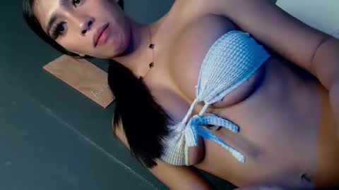 J A N E online show from March 30, 10:44 pm