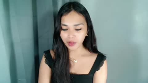 ELISE online show from June 15, 11:07 pm