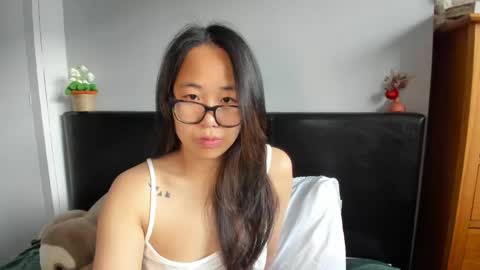 Gigi Chu  online show from May 12, 9:39 am