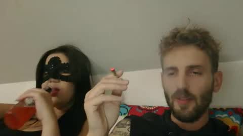 Snapshot of naughtynortherners chatting on October 25, 3:03 am Nick online show from October 25, 3:03 am