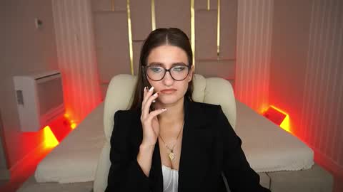 Snapshot of naughtynursevibe chatting on October 14, 6:14 am Ur Nurse online show from October 14, 6:14 am