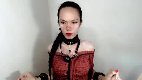 Snapshot of naughtypetiteangel chatting on September 28, 9:14 am naughtypetiteangel online show from September 28, 9:14 am