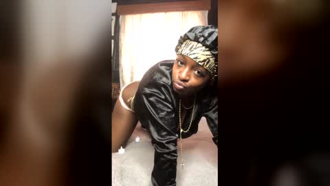 naughtyrebel01 online show from May 12, 8:55 am