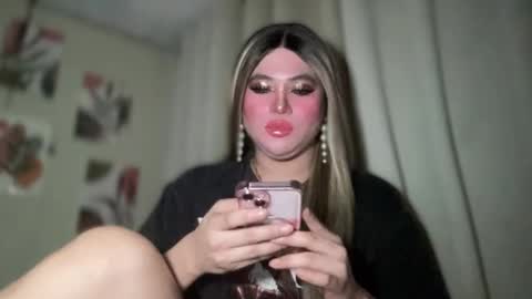 Rose Wilson online show from March 11, 5:38 am