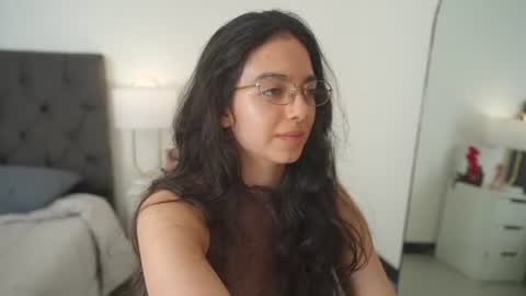 Snapshot of naughtysammx chatting on June 25, 3:49 pm Naughty Samm online show from June 25, 3:49 pm