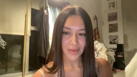 Snapshot of naughtyyyynicole chatting on August 2, 3:38 am Naughtyyyy Nicole online show from August 2, 3:38 am