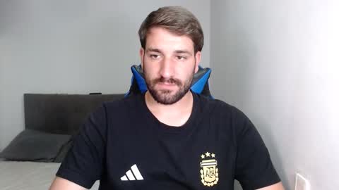 Snapshot of naugthy18boy chatting on September 15, 7:58 pm Nico online show from September 15, 7:58 pm