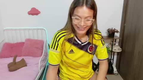 Snapshot of naugthy_muse chatting on July 4, 9:59 am sabrina online show from July 4, 9:59 am
