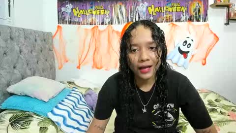 Snapshot of nay_and_aleja chatting on October 25, 3:03 am nay_and_aleja online show from October 25, 3:03 am