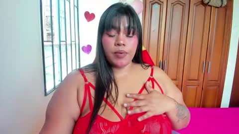 Snapshot of nayara_hinny chatting on February 23, 5:32 pm nayara_hinny online show from February 23, 5:32 pm