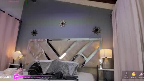 Snapshot of nayara_macherano chatting on October 20, 11:21 am nayara_macherano online show from October 20, 11:21 am