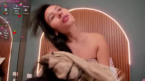 Naye  online show from October 30, 4:14 am