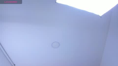 Snapshot of nayla_pierce chatting on May 25, 2:01 pm nayla_pierce online show from May 25, 2:01 pm