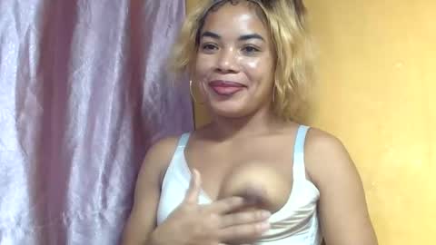 nayrrah online show from April 17, 10:13 pm