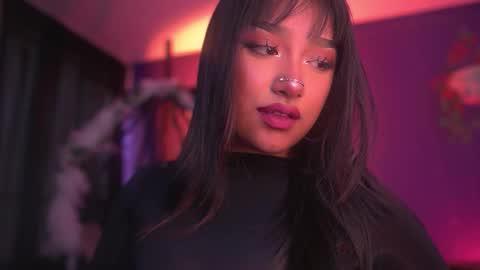 Nefertari online show from November 24, 2:50 pm