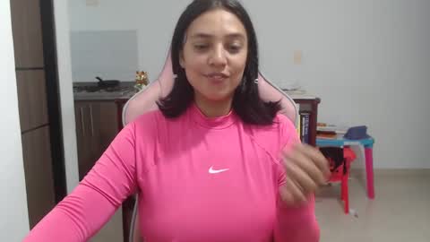 Snapshot of nebyula_star chatting on October 11, 2:00 am Nebyula online show from October 11, 2:00 am