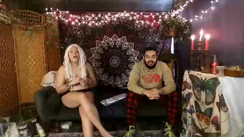 Snapshot of nectarandmoss_24 chatting on November 22, 5:39 am Nectar and Moss online show from November 22, 5:39 am