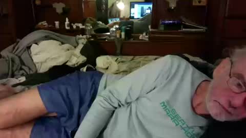 nedddludd online show from October 12, 1:59 am