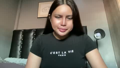 karla online show from April 7, 4:35 am