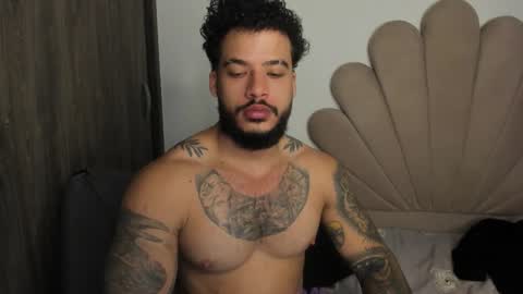 Nei turn green online show from February 1, 1:31 pm