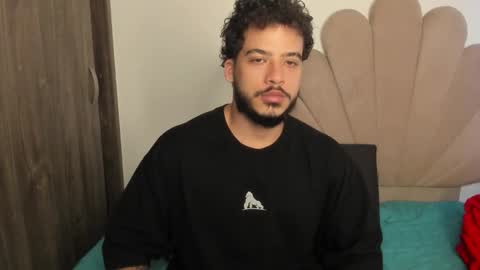 Nei turn green online show from March 9, 7:40 pm