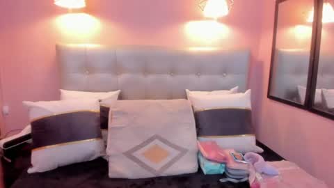 neferet_opal online show from July 16, 1:55 am
