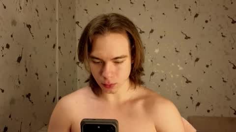 Snapshot of neganxxl chatting on January 11, 11:43 pm Negan online show from January 11, 11:43 pm