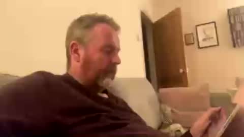Snapshot of neilinthedark chatting on June 17, 10:54 pm neilinthedark online show from June 17, 10:54 pm