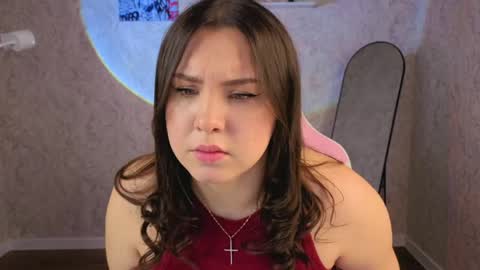 Snapshot of nelie_evans chatting on April 17, 9:12 am nelie_evans online show from April 17, 9:12 am