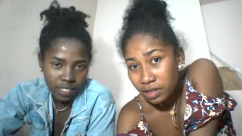nellabrown online show from August 3, 6:44 pm