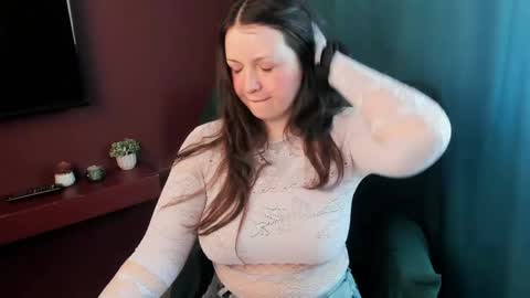 Nellie online show from May 10, 2:44 pm