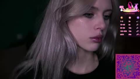 Snapshot of nelly_carroll chatting on October 19, 1:39 am I am Nelly3 online show from October 19, 1:39 am