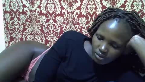Snapshot of nelly_love001 chatting on July 5, 7:43 pm Nasty lover online show from July 5, 7:43 pm