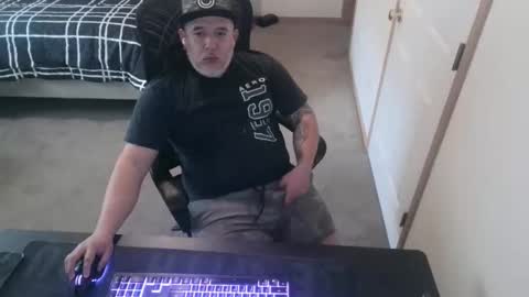 nelsonbucara online show from April 19, 11:29 pm