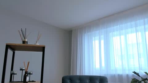 Snapshot of nenahalter chatting on February 15, 7:51 am Leone online show from February 15, 7:51 am