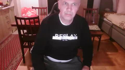 neno89654 online show from January 31, 7:23 pm