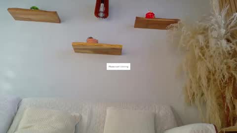 Snapshot of neo_dimou chatting on June 8, 12:38 pm Jordan online show from June 8, 12:38 pm